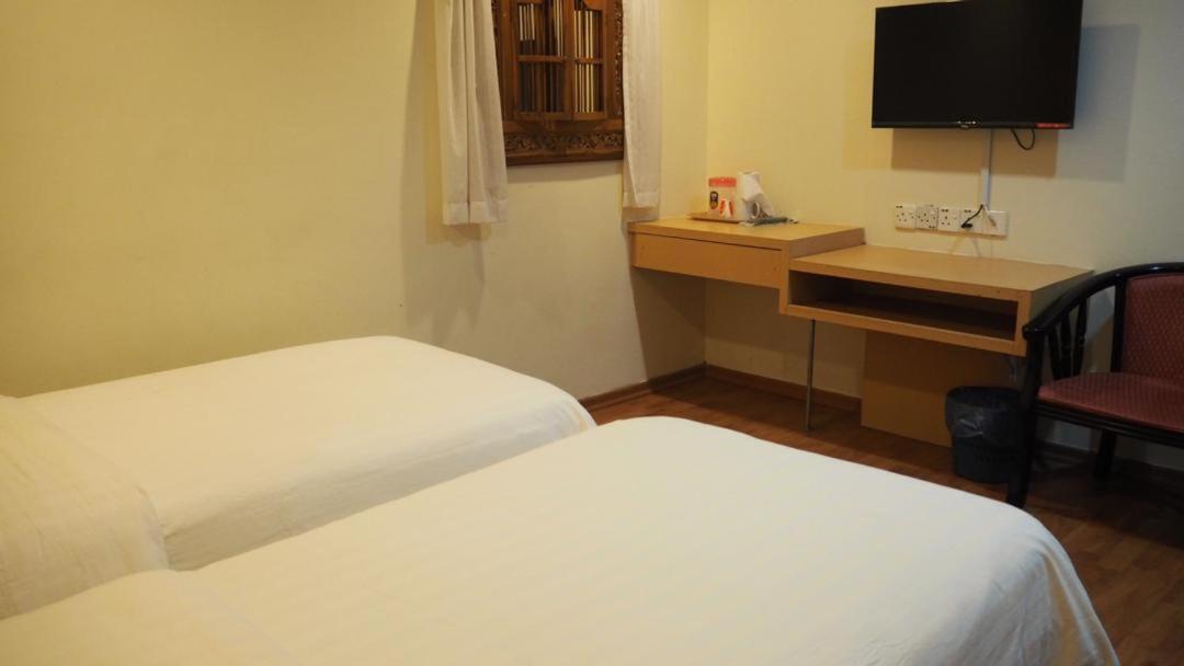 906 Hotel Melaka Raya Esterno foto